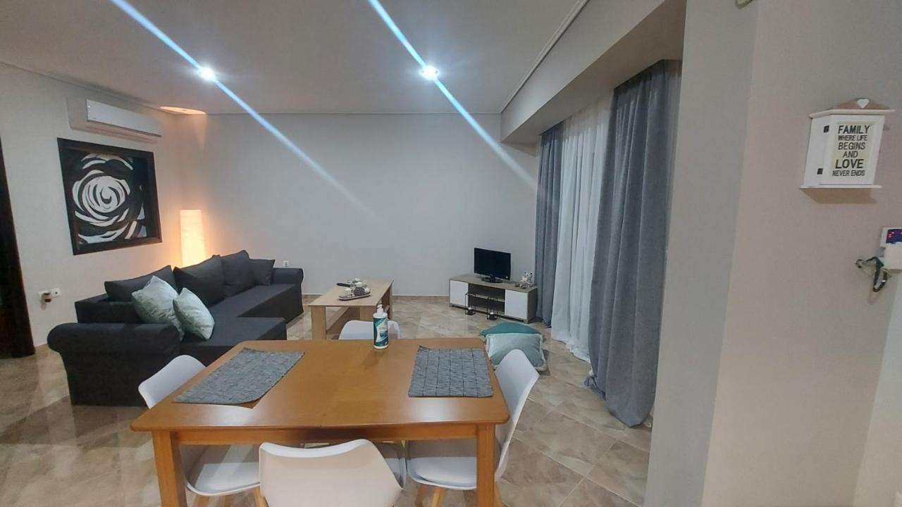 Vanas Apartment Artemida  Exterior photo